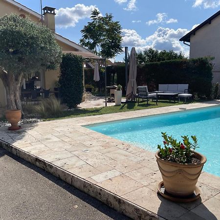 Villa Individuelle - Chassieu Exterior foto